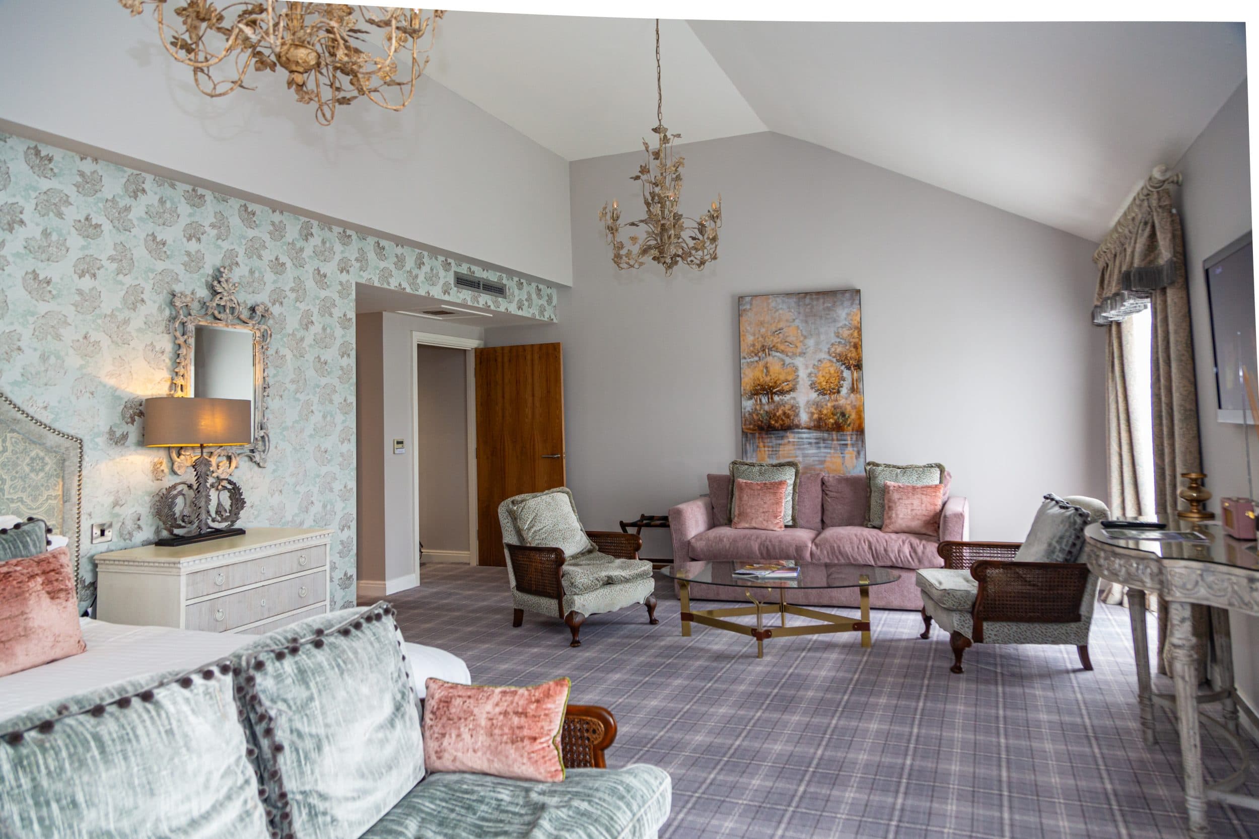 Luxury Suite