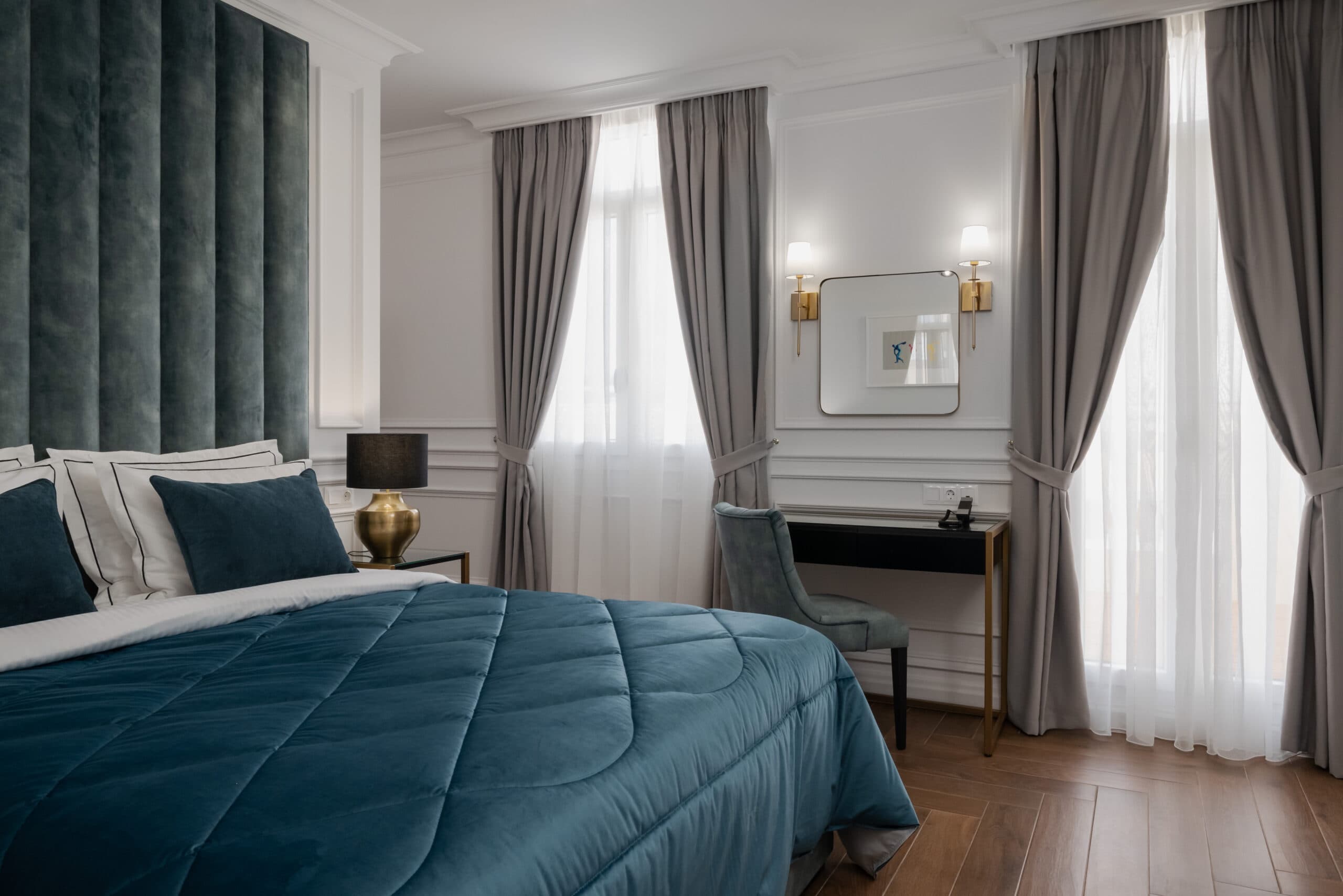 Praxitelous Luxury Suites