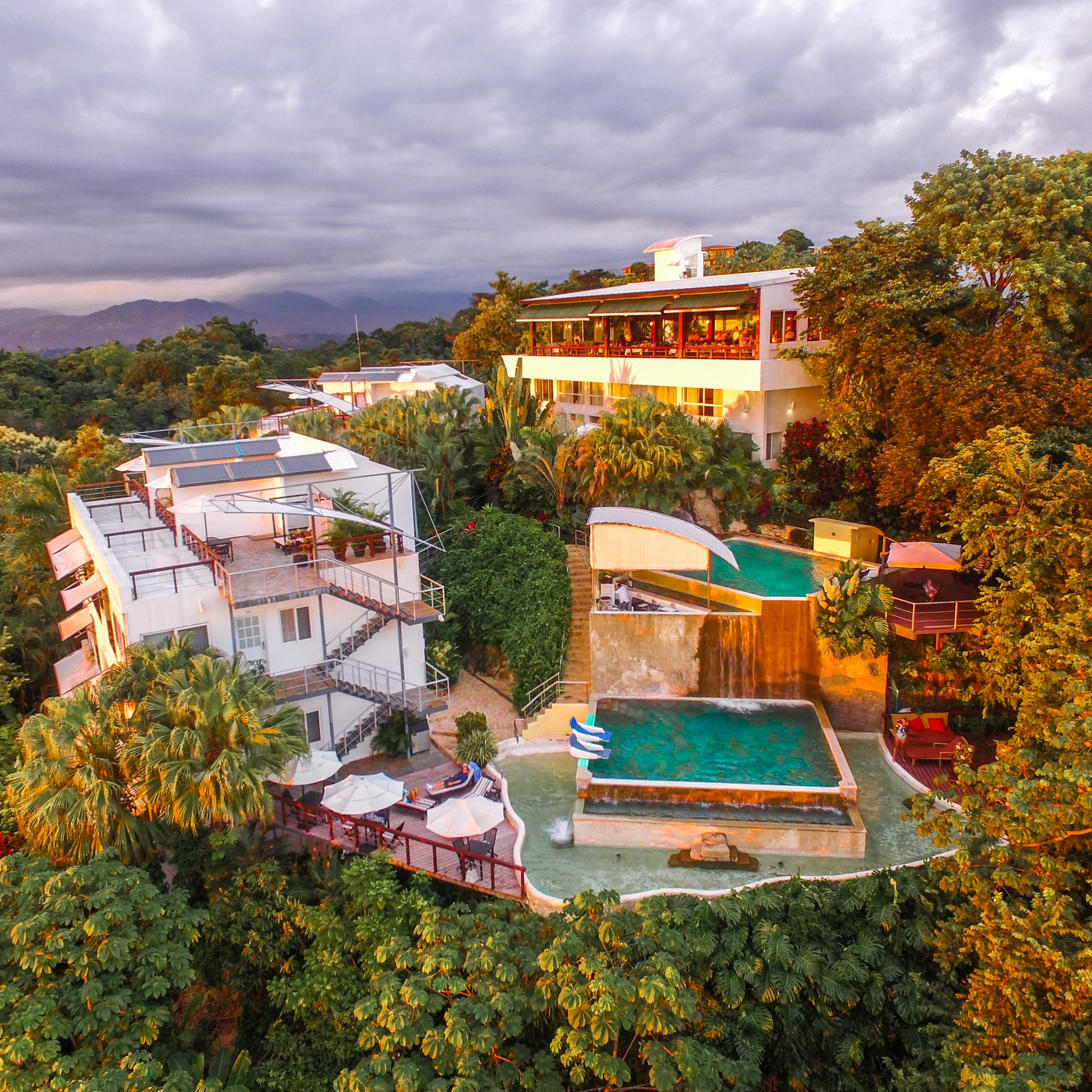 Gaia Hotel & Reserve