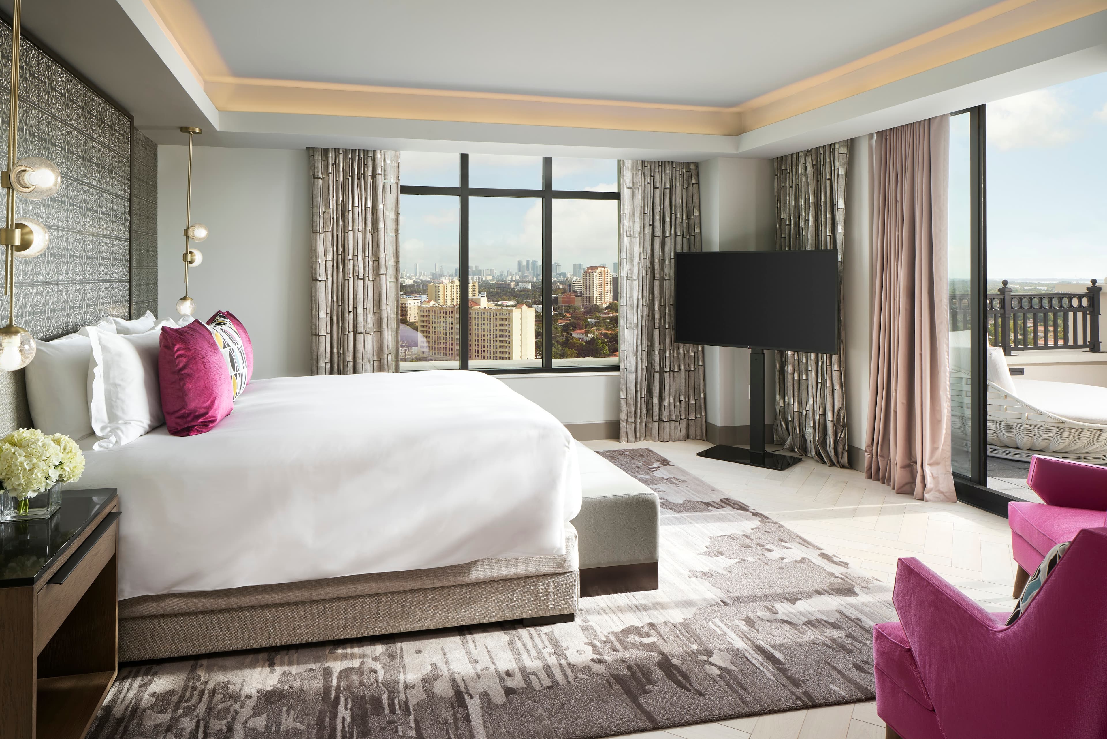 Deluxe Balcony King Room