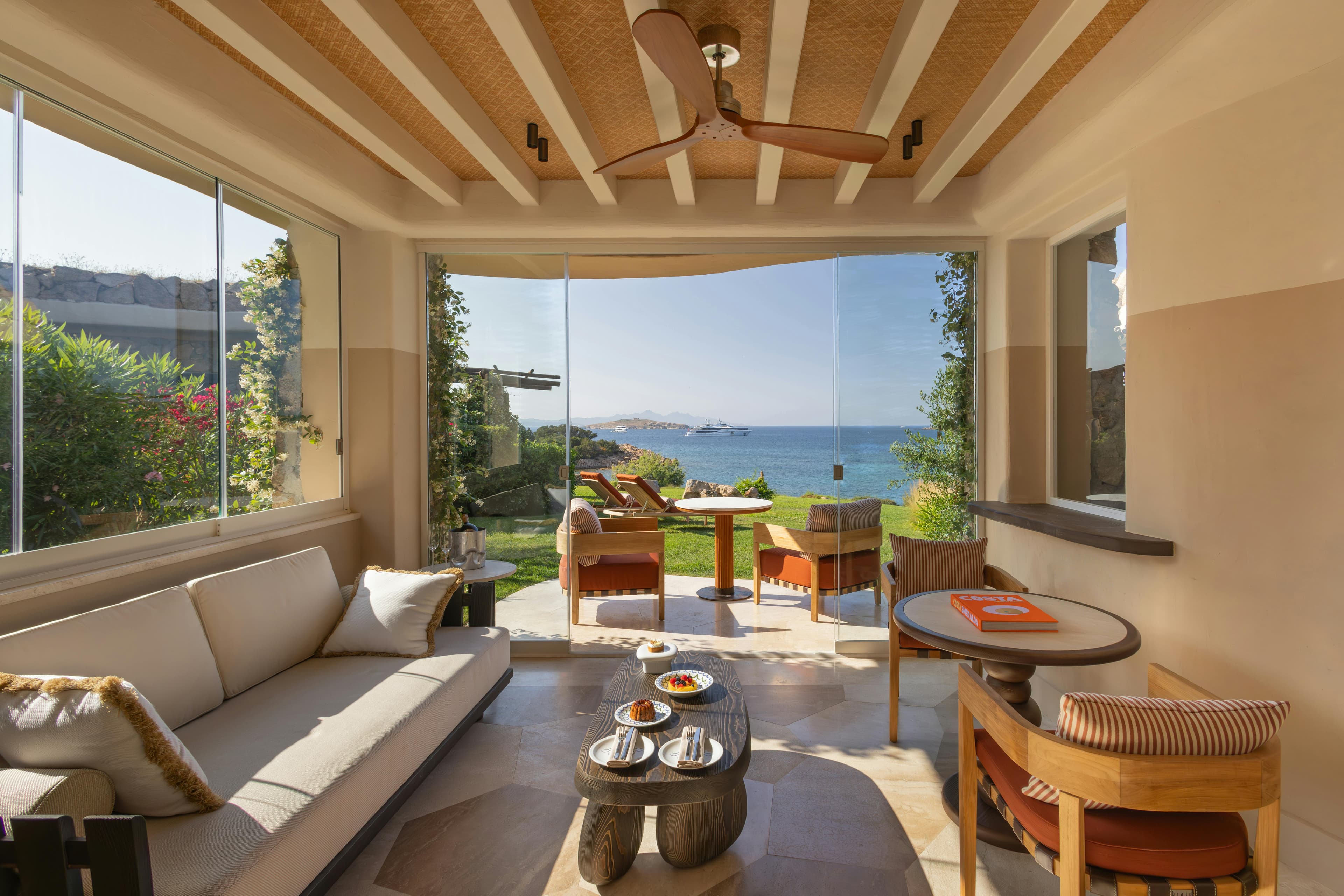 2-bedroom Duplex Sea Suite