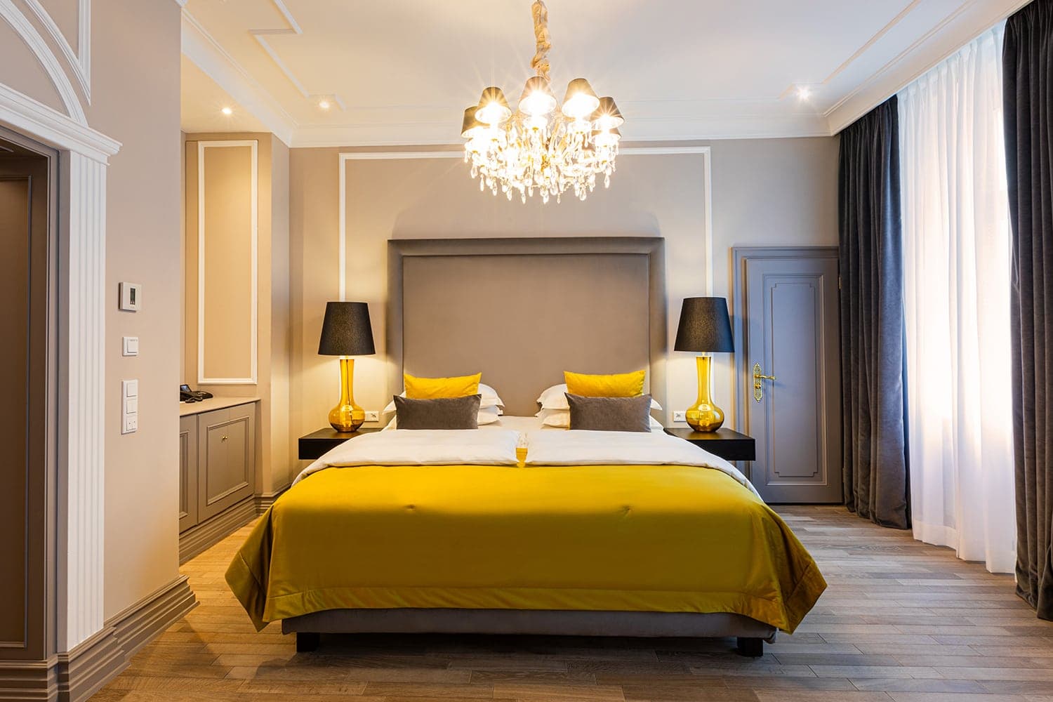 Cathedral View Suite