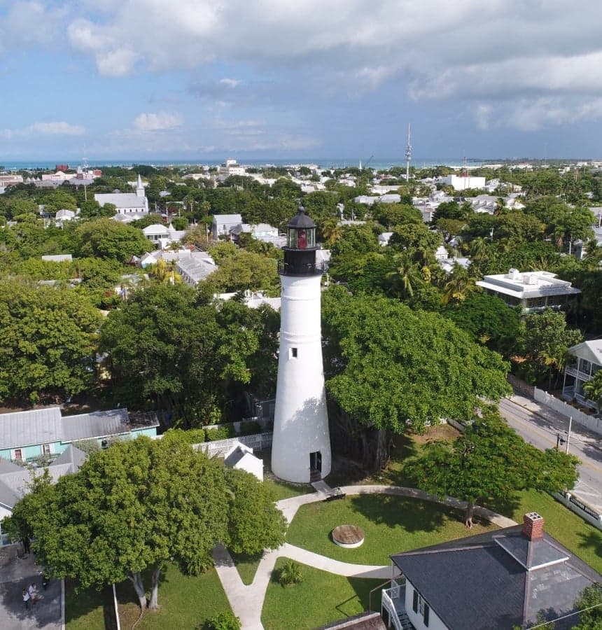 Lighthouse Hotel - Key West Historic Inns