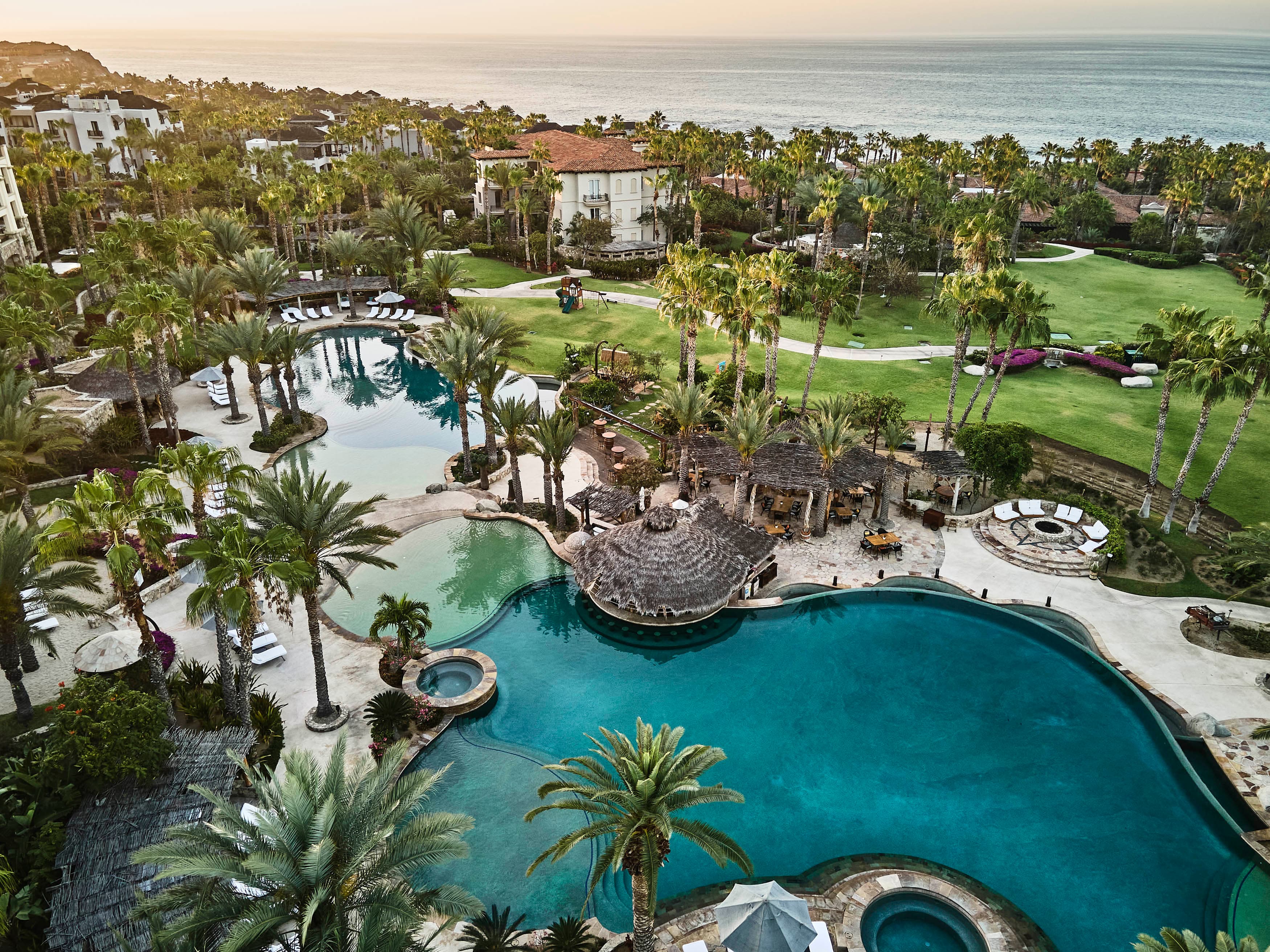 Oceanfront Penthouse Spa Suite