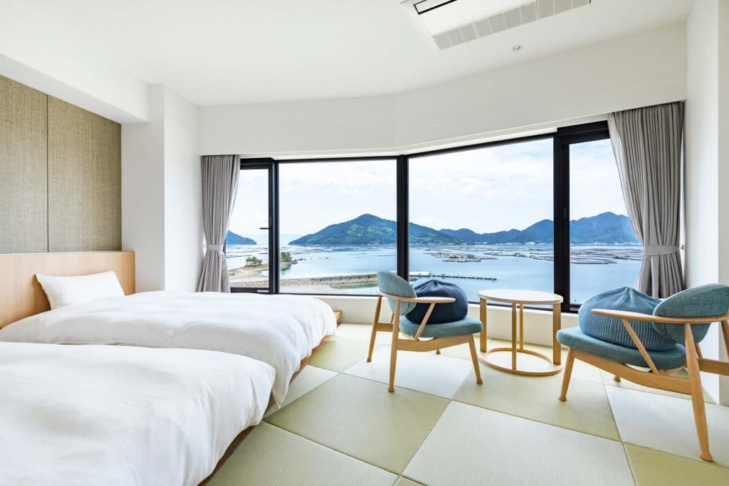 Deluxe Japanese & Western Style Room