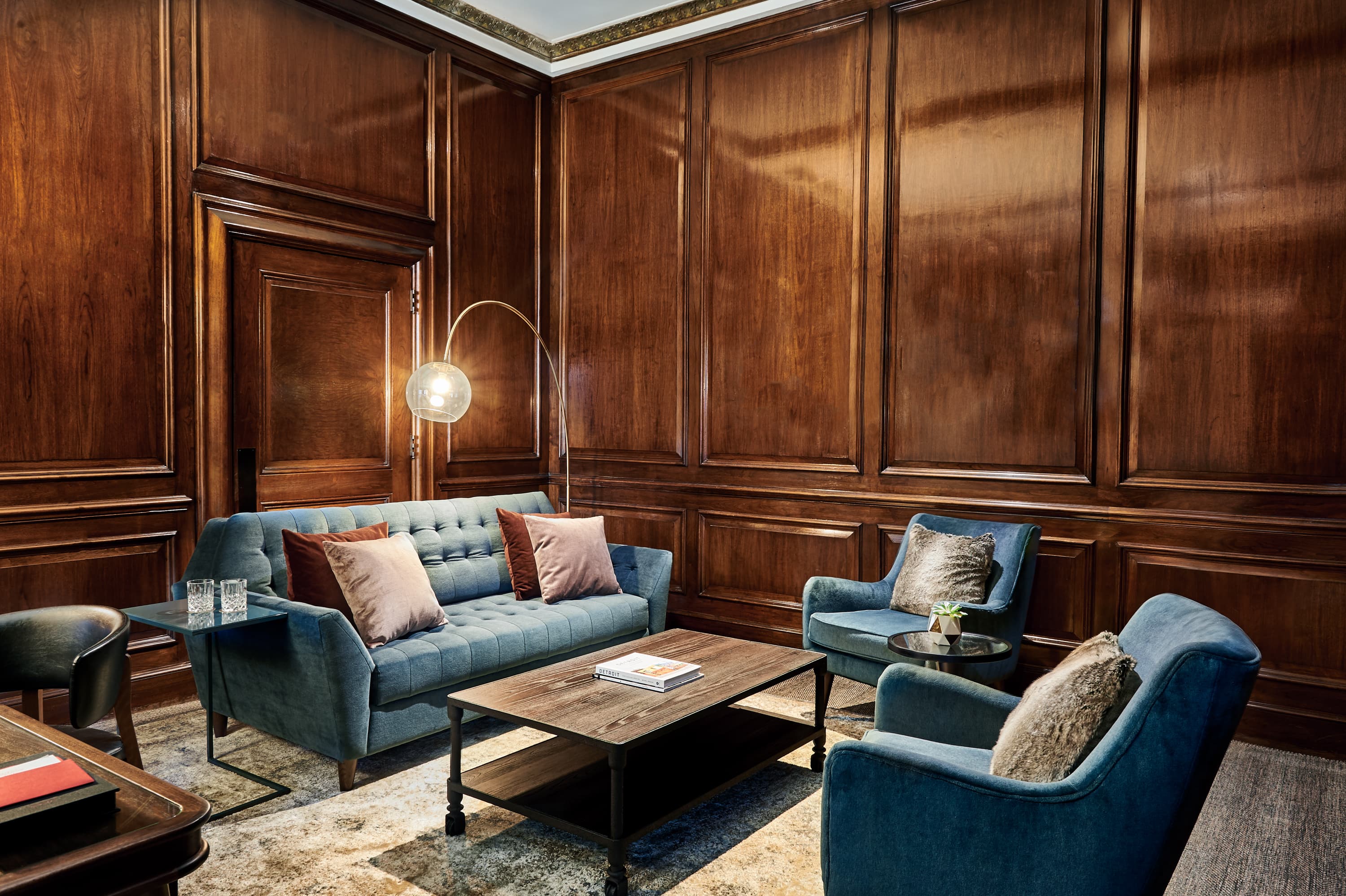 Secretary Suite