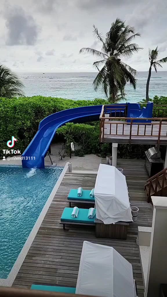 Deluxe Beach Residence with Lap Pool
