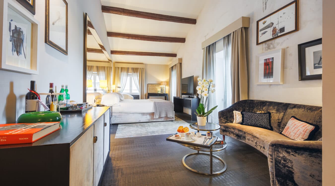 D.O.M. Suite