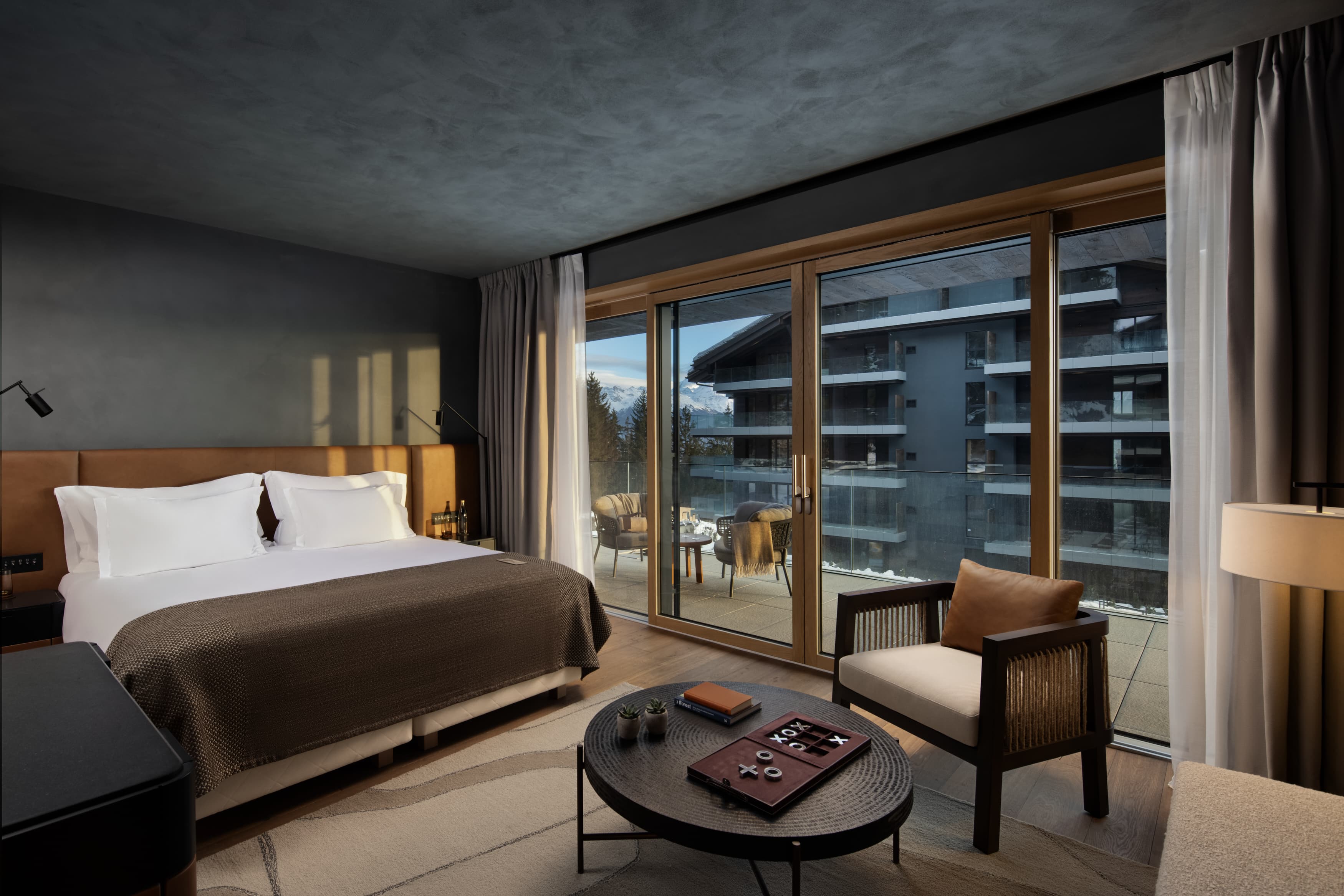 Corner Suite