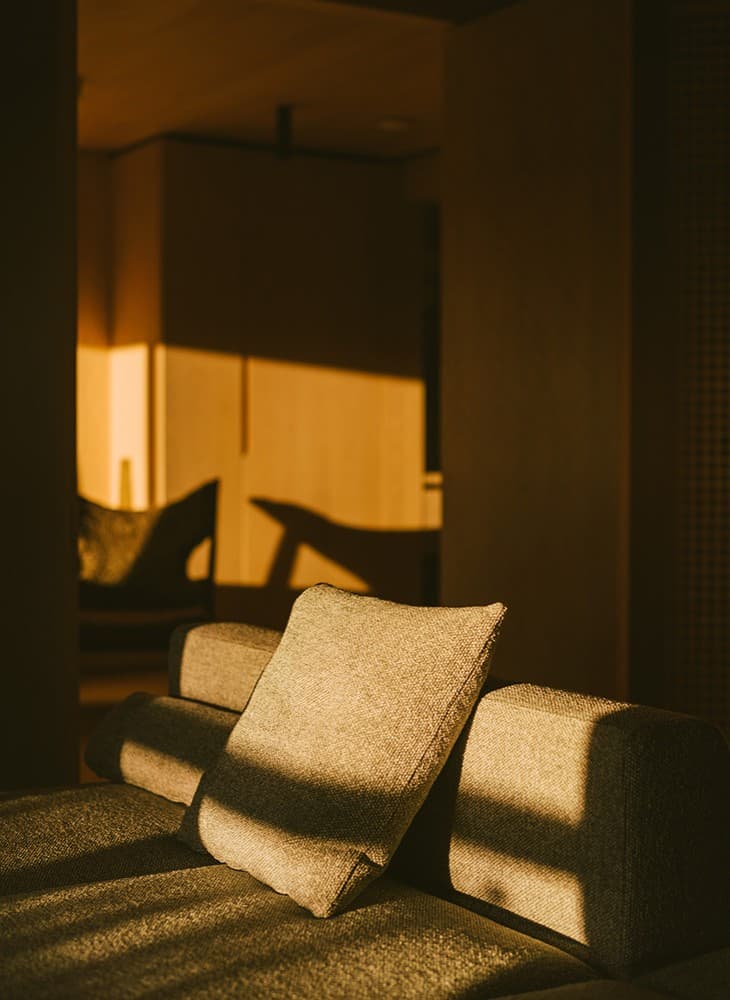 Alcove Room