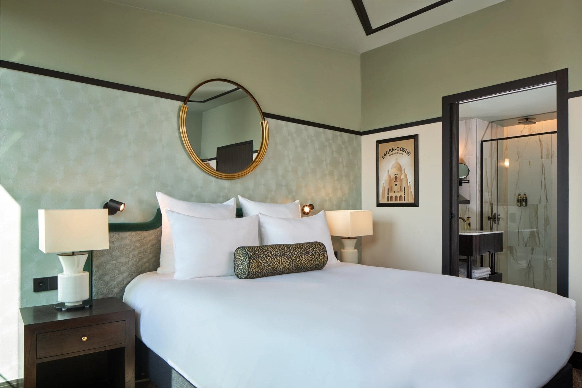 Eiffel Tower Premium Room