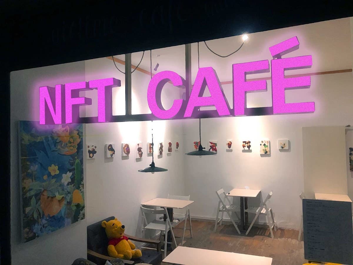 Airtime Cafe & Bar