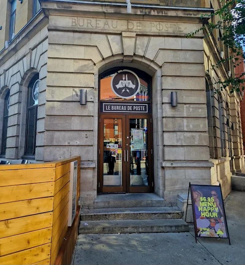 Al Baik Restaurant