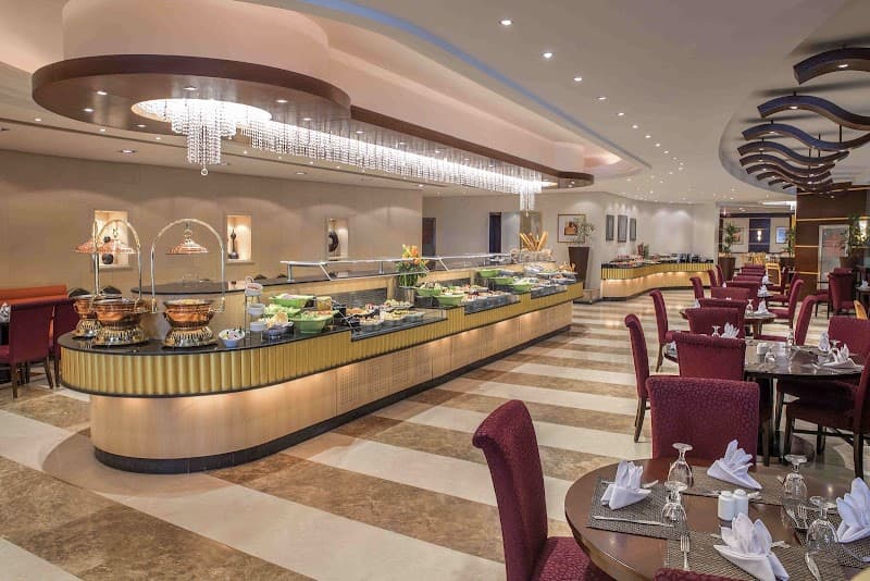 Al Deyafa Food Court – Clock Tower Mall