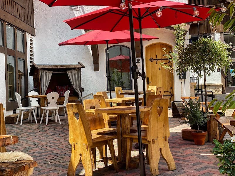 Vail Village Flavor Day: Wine, Views & Alpine Bites