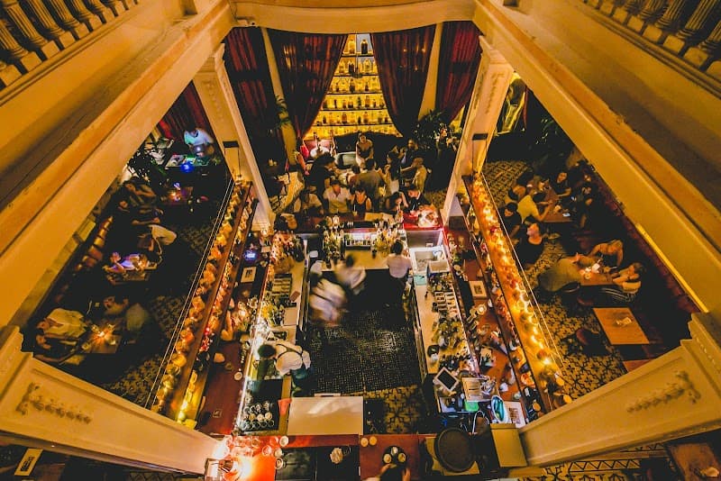 Luxury Cultural Day in Cartagena's Heart