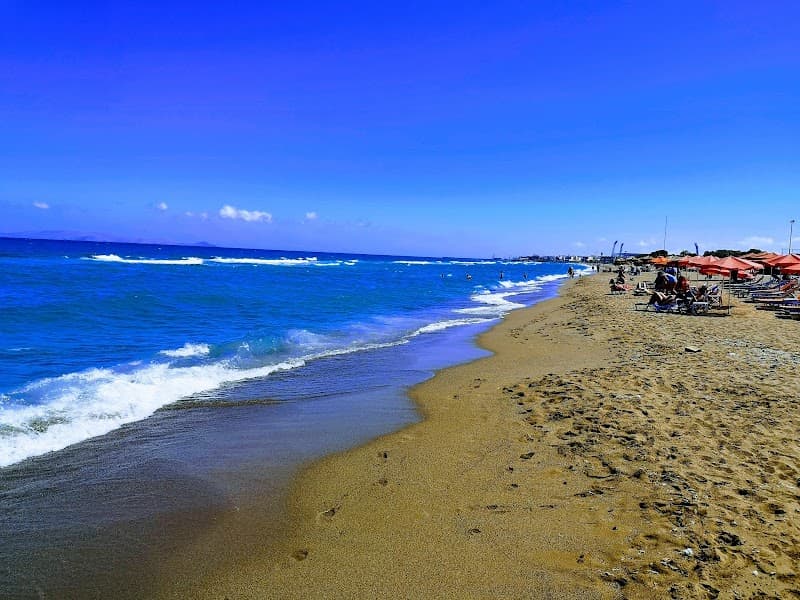 Heraklion Arrival: Sea, Market, and Cretan Flavors