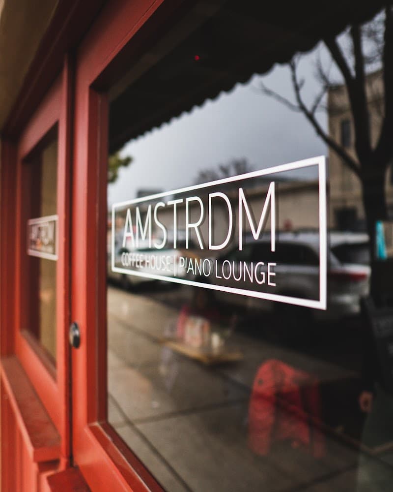 AMSTRDM Coffee House & Piano Lounge