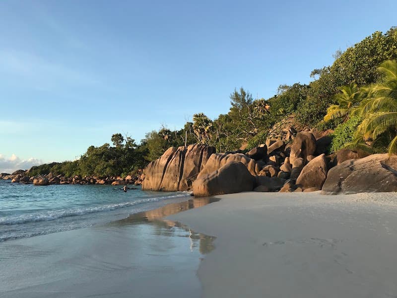 Anse Lazio Jungle Edge Trail
