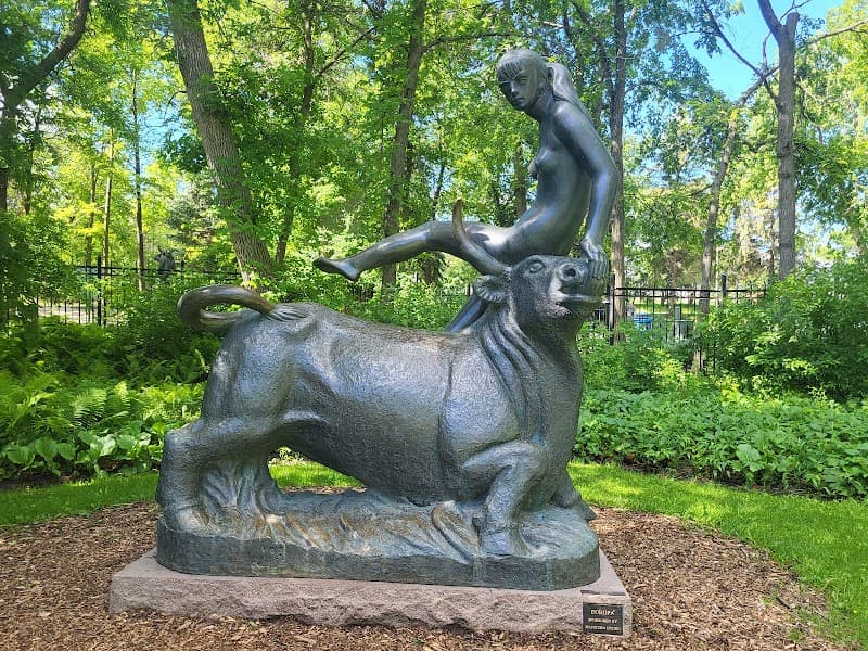 Leo Mol Sculpture Garden