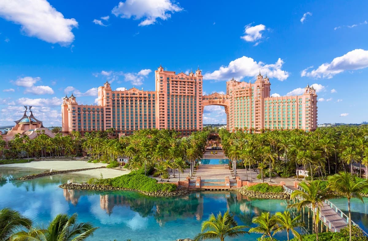 Atlantis Resort Exploration & Water Park