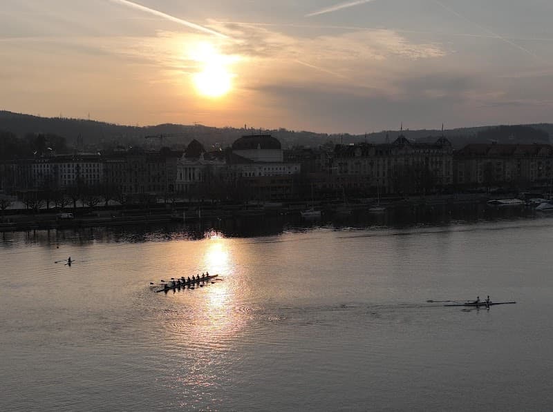 Bürkliplatz and Lake Zürich Promenade