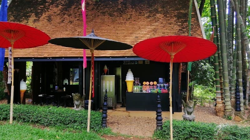 Baan Dam Museum