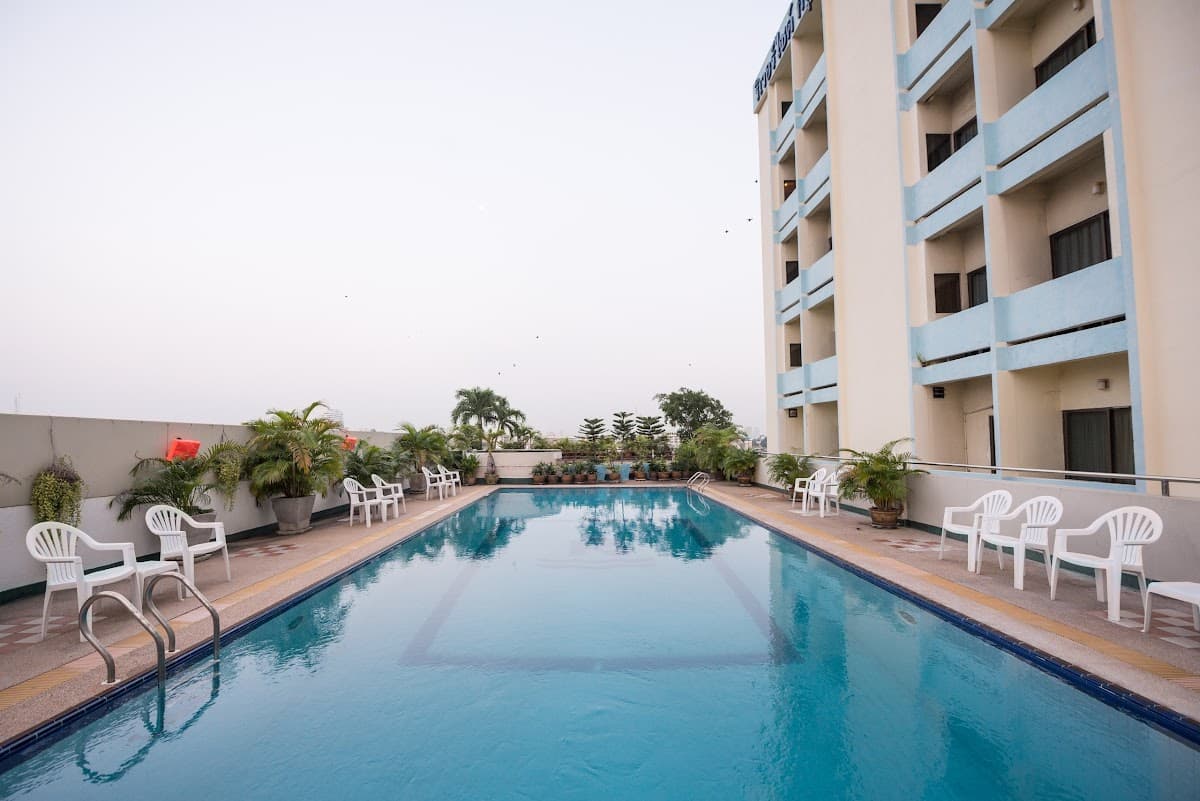 Baan Khanitha Riverside