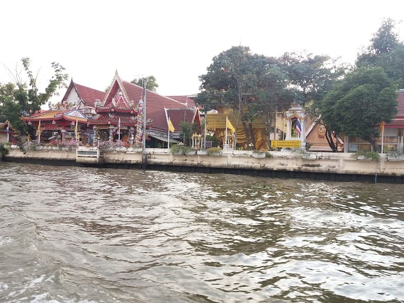 Bangkok Noi Riverside Blue-Hour Shoot