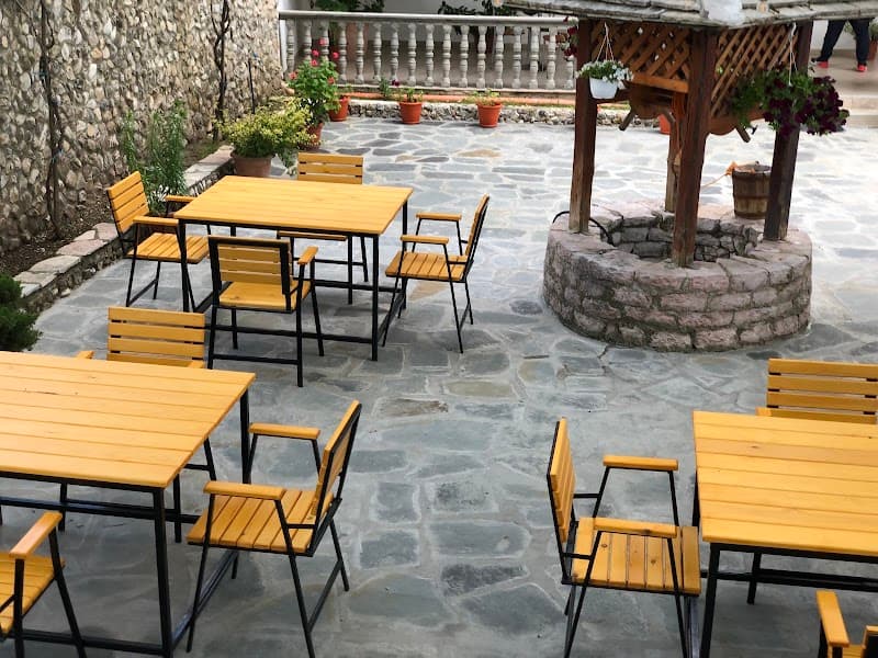 Bar Restorant Rrapi