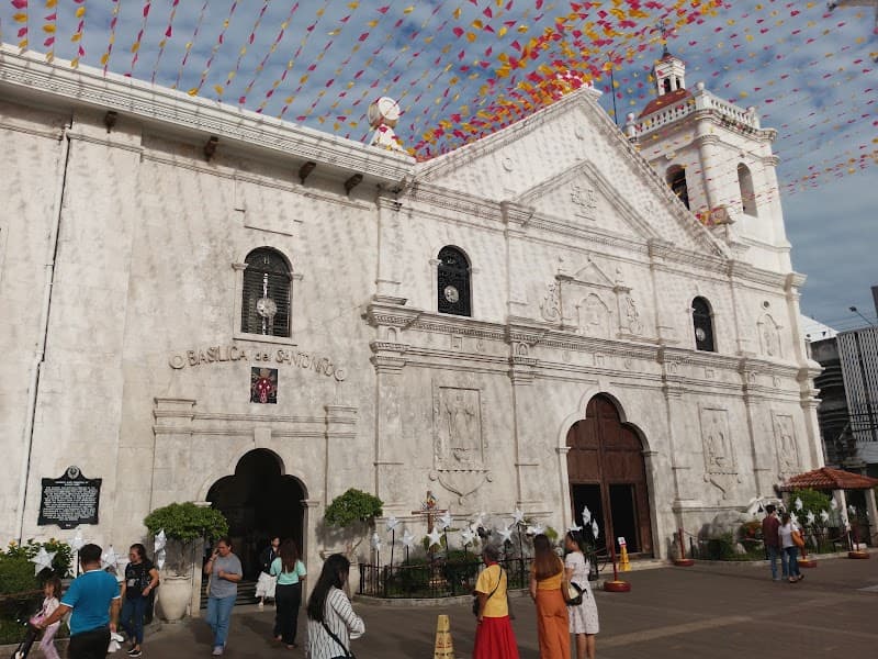 Basilica Minore del Santo Niño & Magellan’s Cross Area Walk