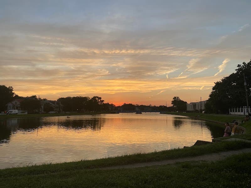 Bayou St. John / Mid-City Evening Stroll