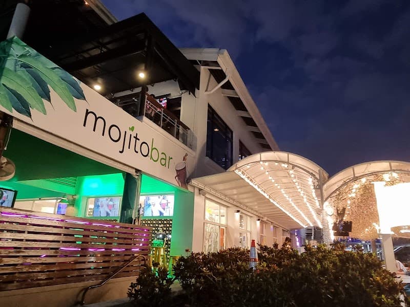 Bayside Marketplace and Bayfront Walk