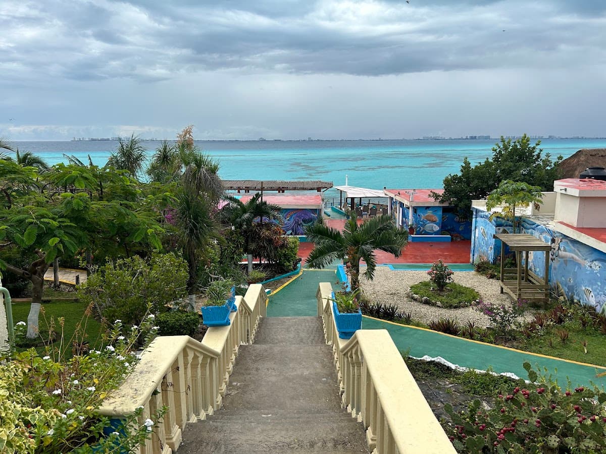 Beach Club at Garrafón de Castilla (Isla Mujeres)