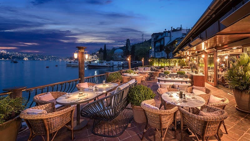 Bebek Hotel Restaurant
