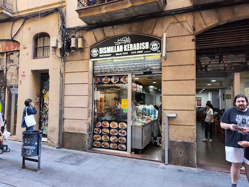 Barcelona Family Weekend with Gaudí, Parks, and Seaside Fun