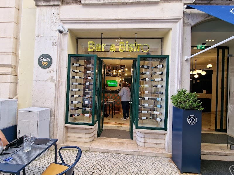Bongo Bar & Bistro