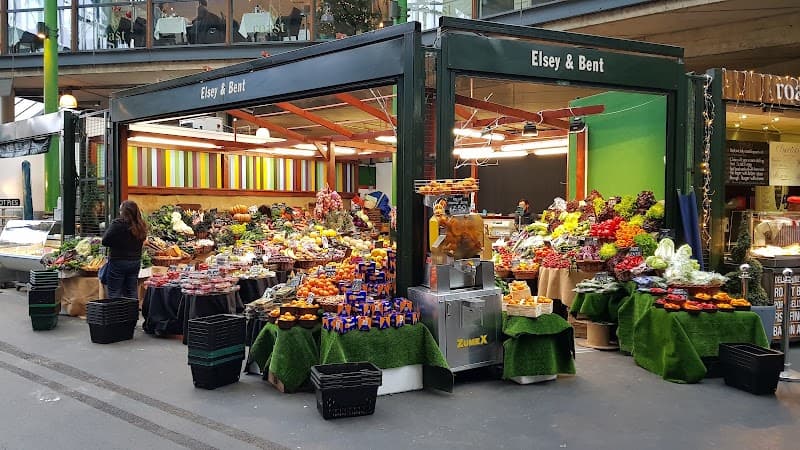 London on Two Wheels: Market Flavors and Riverside Culture