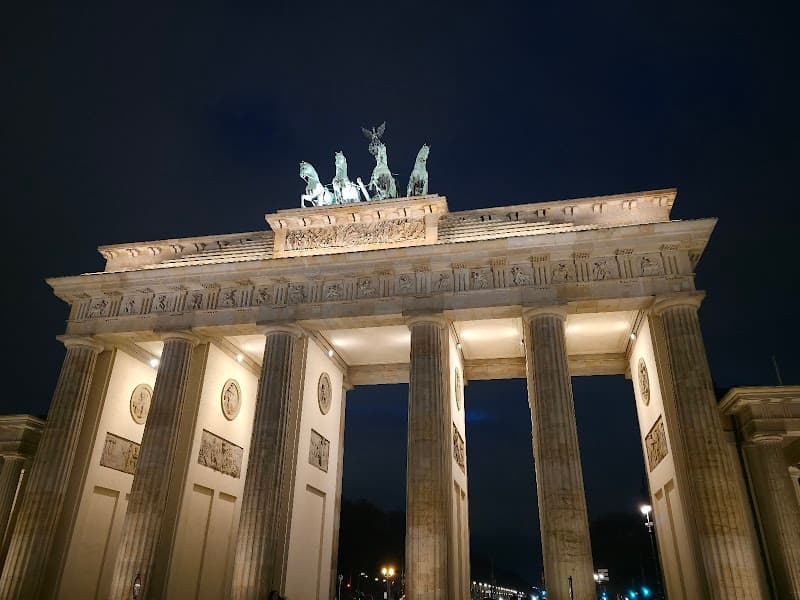 Brandenburg Gate & Gendarmenmarkt
