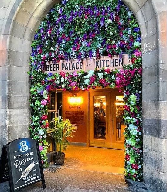 Gentle Week in Edinburgh: History, Food & Easy Wanders