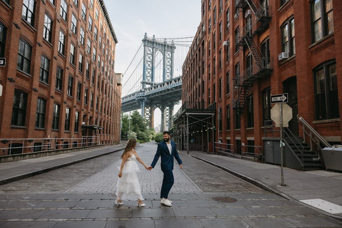 Brooklyn Bridge & DUMBO View