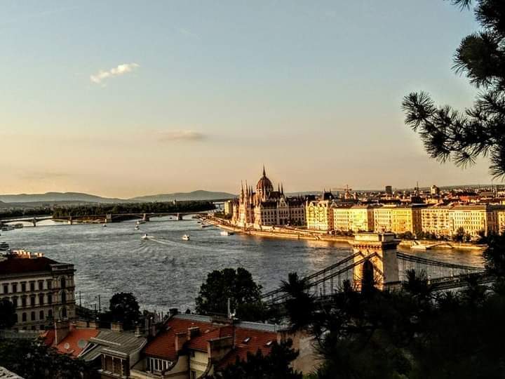 Buda Castle District Walk