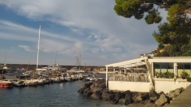 Budget Guesthouse or B&B in Amalfi Centro or Fornillo