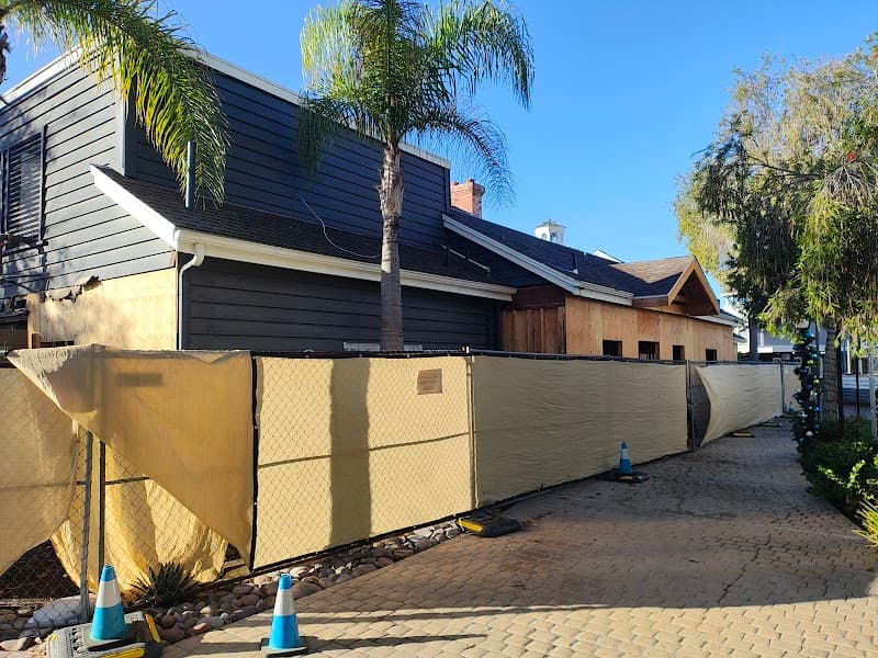 Buster's Beach House