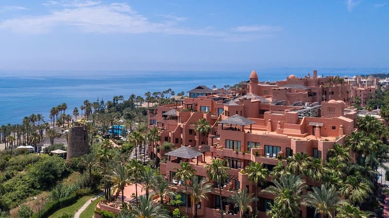 Estepona Family Paradise: 14 Days of Sun, Sea & Smiles