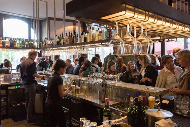 Elegant Amsterdam on a Smart Budget: Days 1–2
