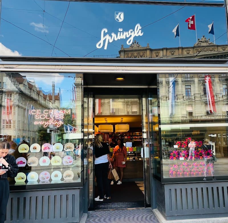 Alpine Adventure & Urban Charm: A 3-Day Zürich Escape