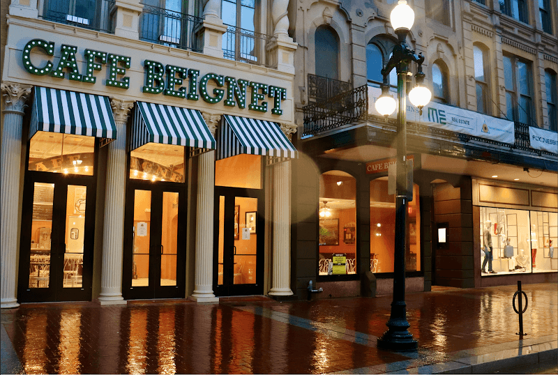 Four Lively Days in New Orleans on a Comfortable Budget