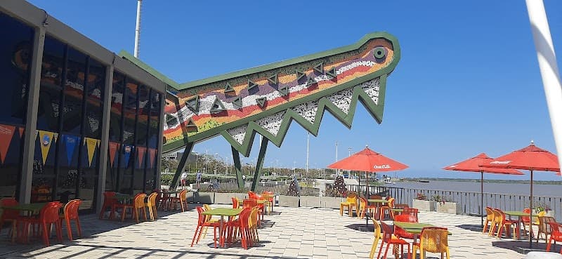 Caimán del Río Food Court
