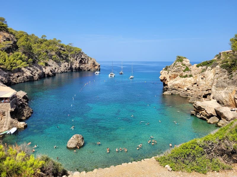 Cala Deià Coastal Path